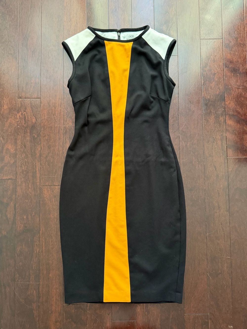 Cache Vintage Bodycon Sleeveless Colorblock Dress, Size 2, Black Yellow Work